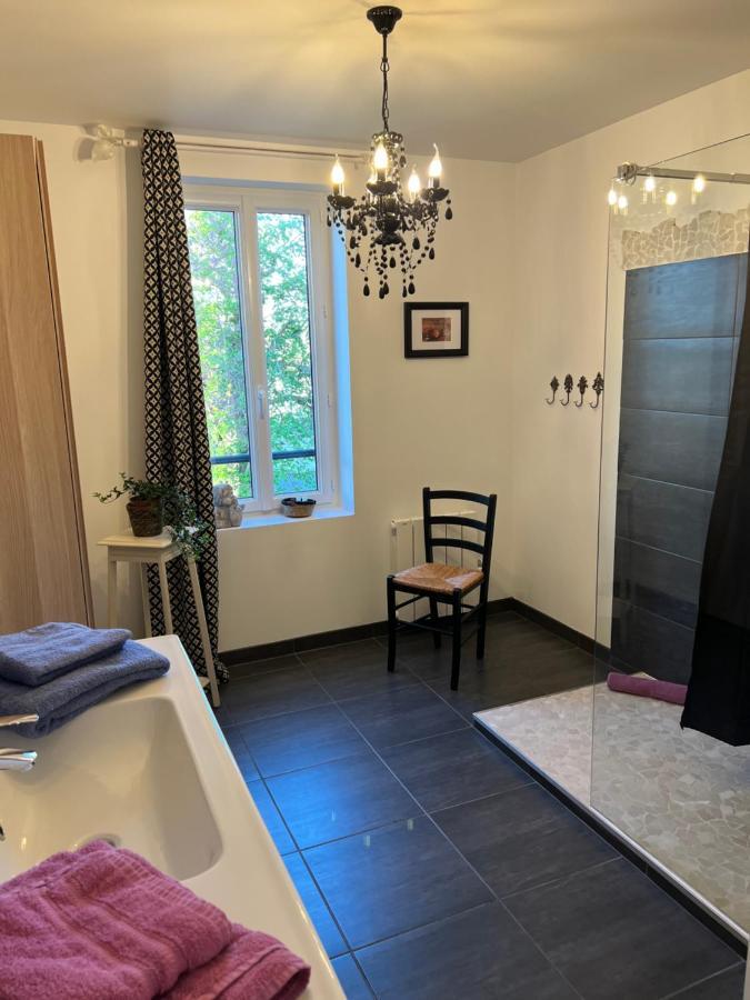 Chateau Segot Neuilly-le-Réal Eksteriør billede