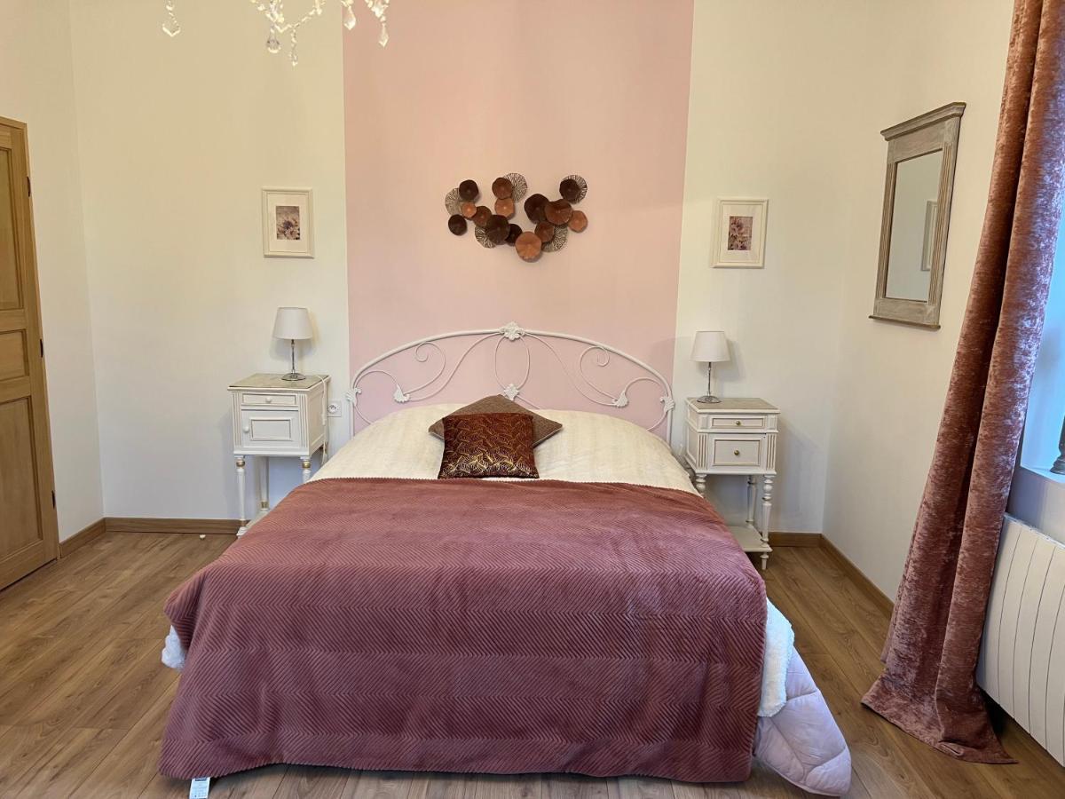 Chateau Segot Neuilly-le-Réal Eksteriør billede