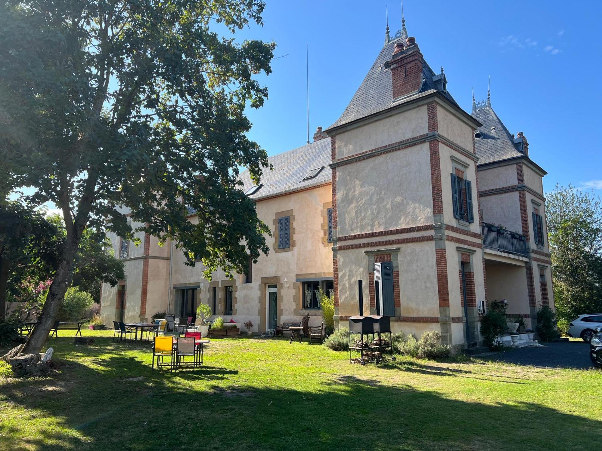 Chateau Segot Neuilly-le-Réal Eksteriør billede