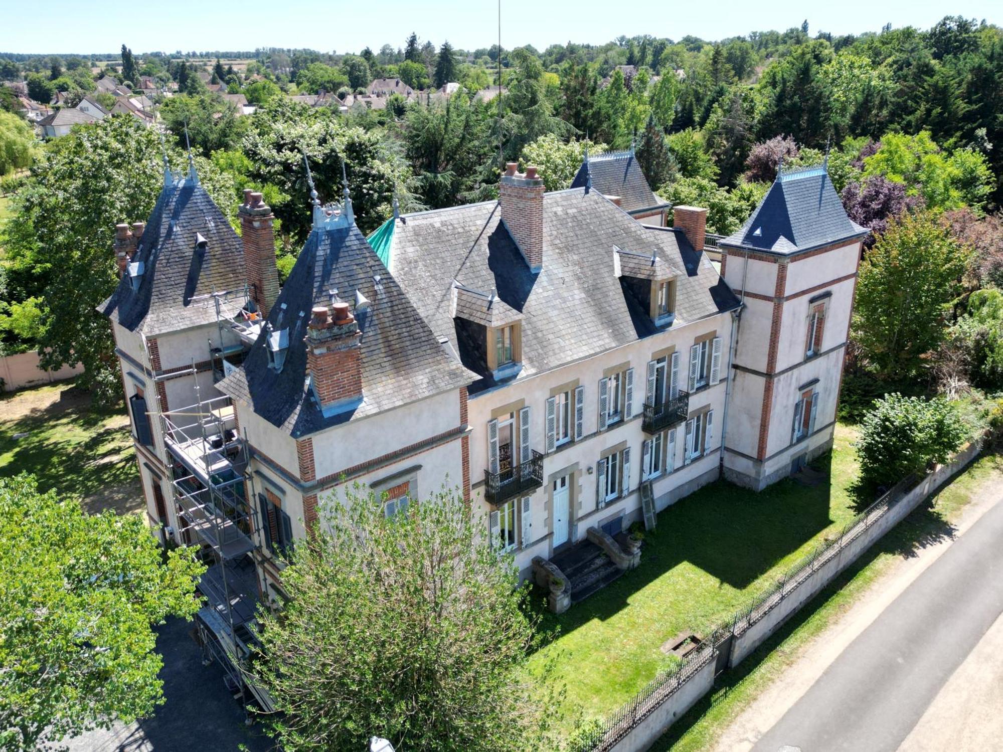 Chateau Segot Neuilly-le-Réal Eksteriør billede